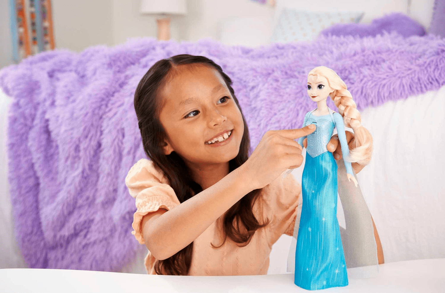 Boneca Frozen Princesa Ana e Elsa 28 cm Musical em Promoção na