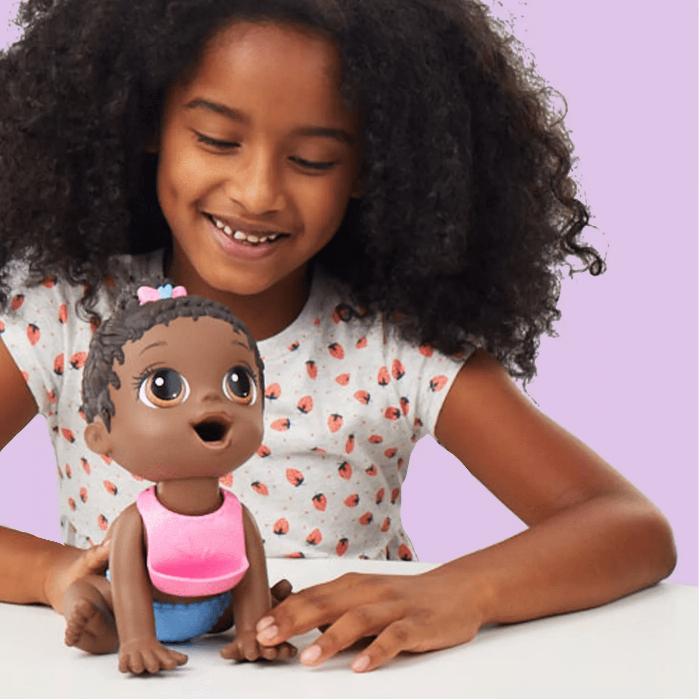 Boneca Hora da Papinha Negra Baby Alive Hasbro - Fátima Criança