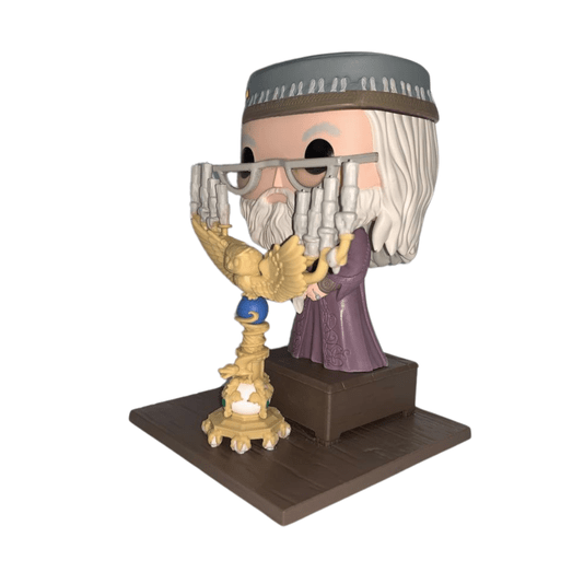 Albus Dumbledore com Púlpito Harry Potter 172 Funko POP! Deluxe Candide