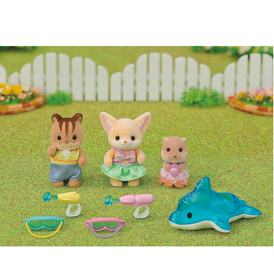 Amigos Do Jardim Da Infância Divrsão Na Piscina Sylvanian Families Epoch