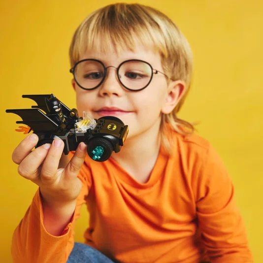 Batman e Batmóvel vs Sr. Frio Lego Batman 