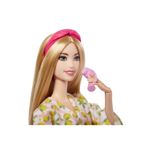 Boneca Barbie Autocuidado no SPA Mattel