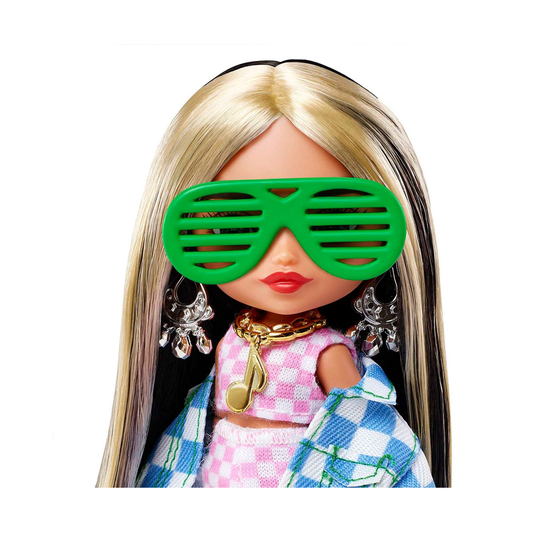 Boneca Barbie Extra Mini Roupa Xadrez Mattel