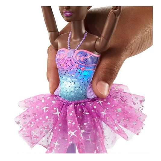 Boneca Barbie Negra Bailarina Dreamtopia Luzes Brilhantes Mattel