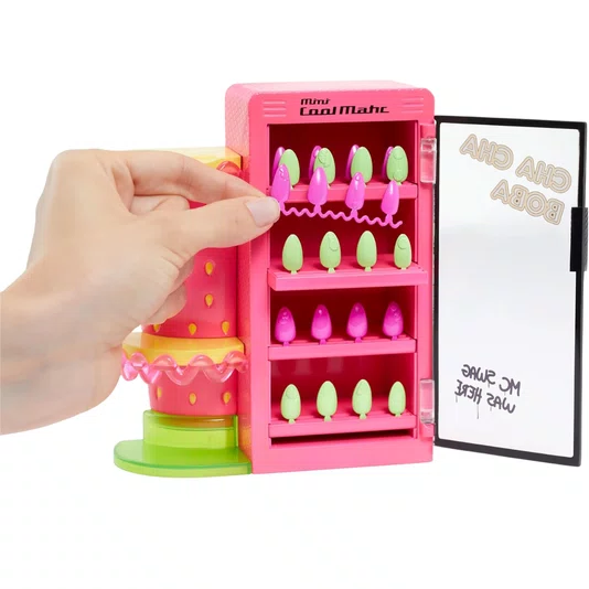 Boneca LOL Suprise O.M.G Sweet Nails Pink P MGA Entertainment