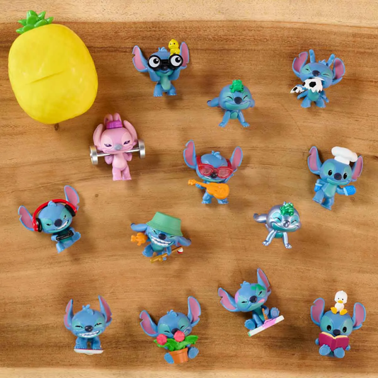 Cápsula Abacaxi com Mini Figura Surpresa do Stitch Sunny