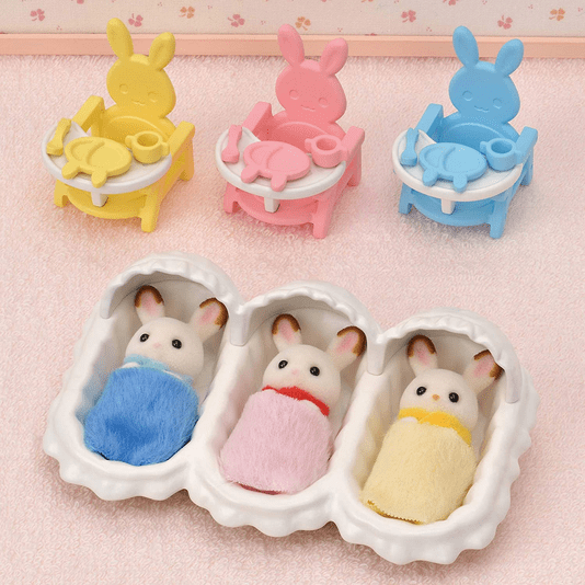 Conjunto Cuidando de Trigêmeos Sylvanian Families Epoch