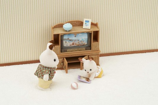Conjunto Sala de Estar Confortável Sylvanian Families Epoch 
