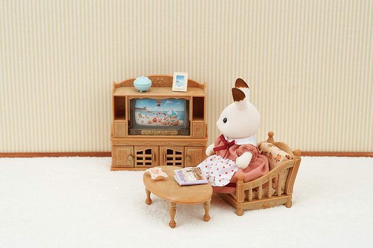 Conjunto Sala de Estar Confortável Sylvanian Families Epoch 