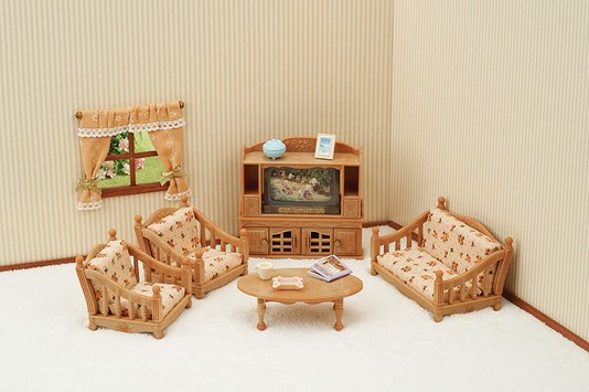 Conjunto Sala de Estar Confortável Sylvanian Families Epoch 