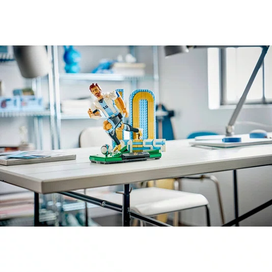 Lenda do Futebol Leionel Messi Lego Editions 