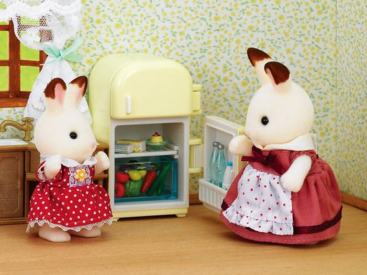 Mãe Coelho Chocolate e Geladeira Sylvanian Families Epoch 
