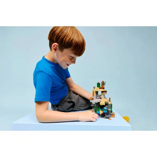 Masmorra de Zombies Lego Minecraft