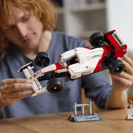 McLaren MP4/4 E Ayrton Senna Lego Icons