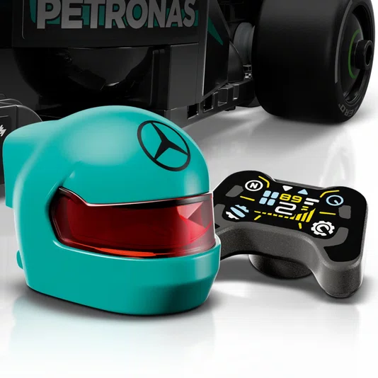 Mercedes-AMG PETRONAS Formula 1 Team W15 E Performance Lego Speed Champions
