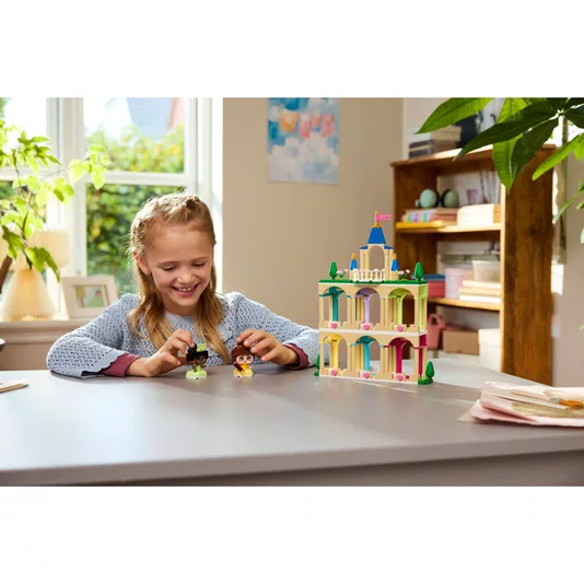 Mini Bela e Tiana com Castelo Lego Disney 