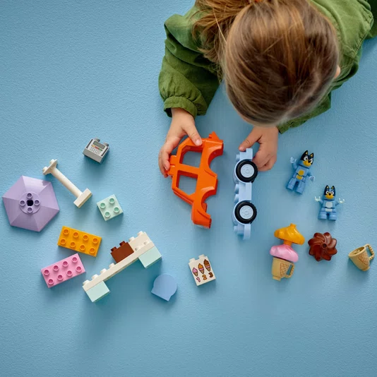 Viagem do Sorvete com Bluey Lego Duplo