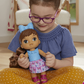 Boneca Baby Alive Sudsy Styling Loira Salão de Beleza de Espuma Hasbro -  Fátima Criança