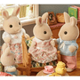Família dos Coelhos de Leite Sylvanian Families